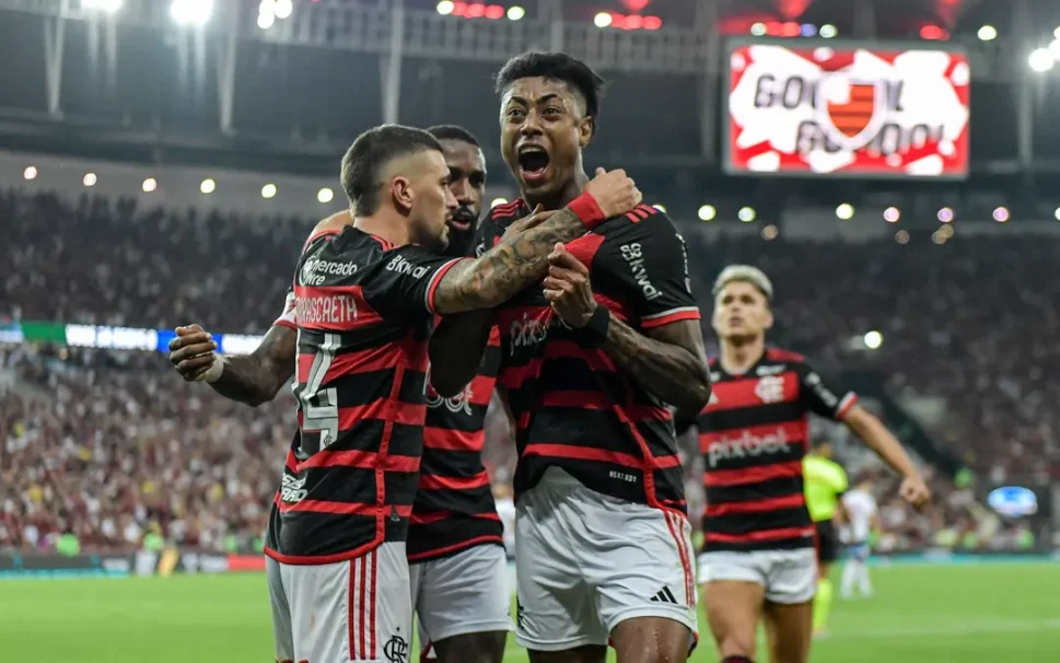Flamengo e Atlético-MG avançam e estão definidos os confrontos das semifinais da Copa do Brasil