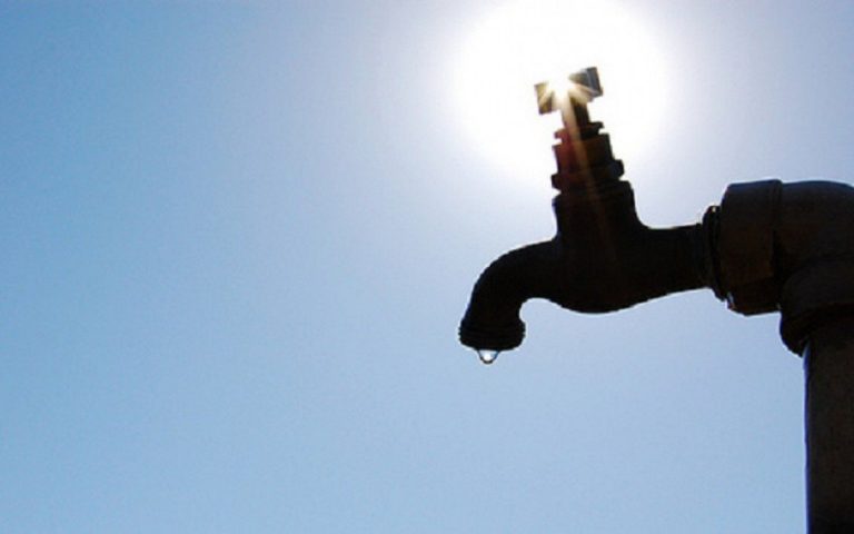 Vazamento interrompe abastecimento de água em povoados de Palmeira dos Índios