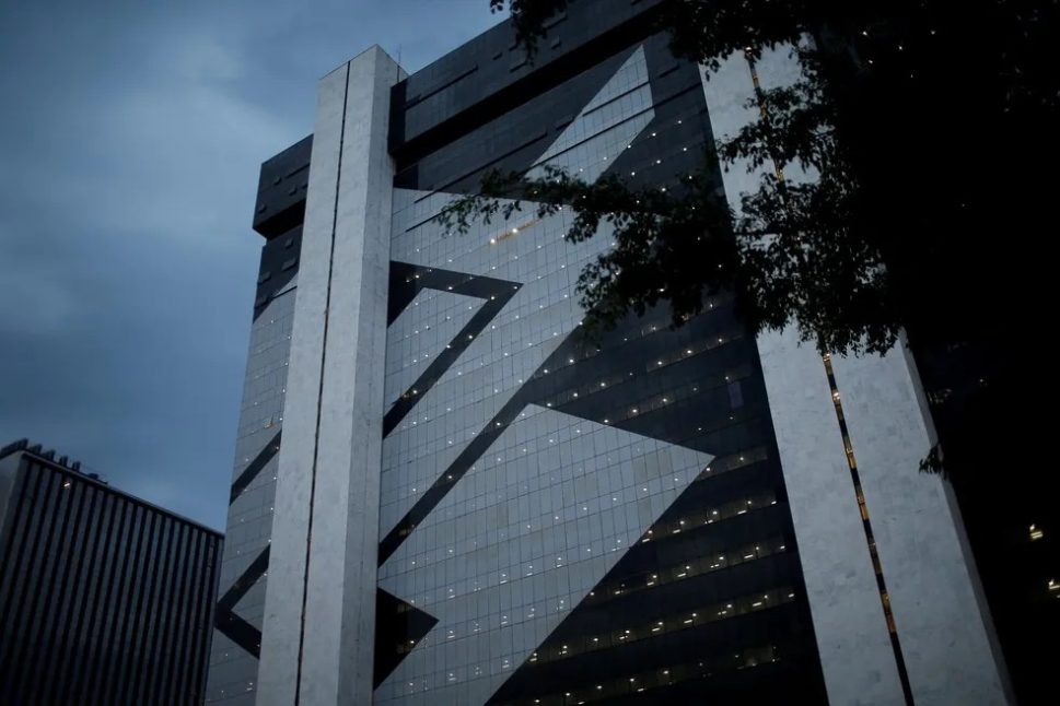 ‘Golpe do falso concurso’: entenda o crime com suposta seleção do Banco do Brasil e saiba como se proteger