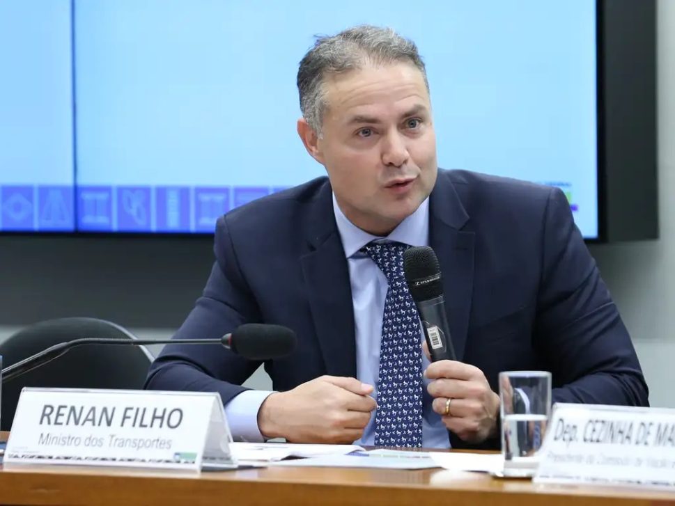 Governo quer acabar com a obrigatoriedade de aulas para tirar a CNH