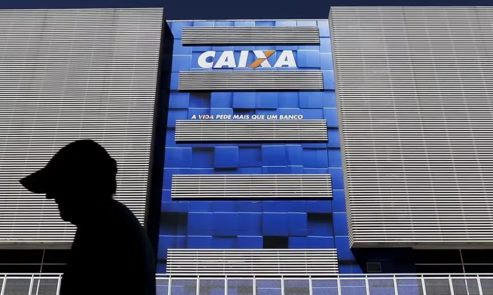 Funcionários da Caixa Econômica em Alagoas aprovam paralisação por tempo indeterminado a partir de 10 de setembro