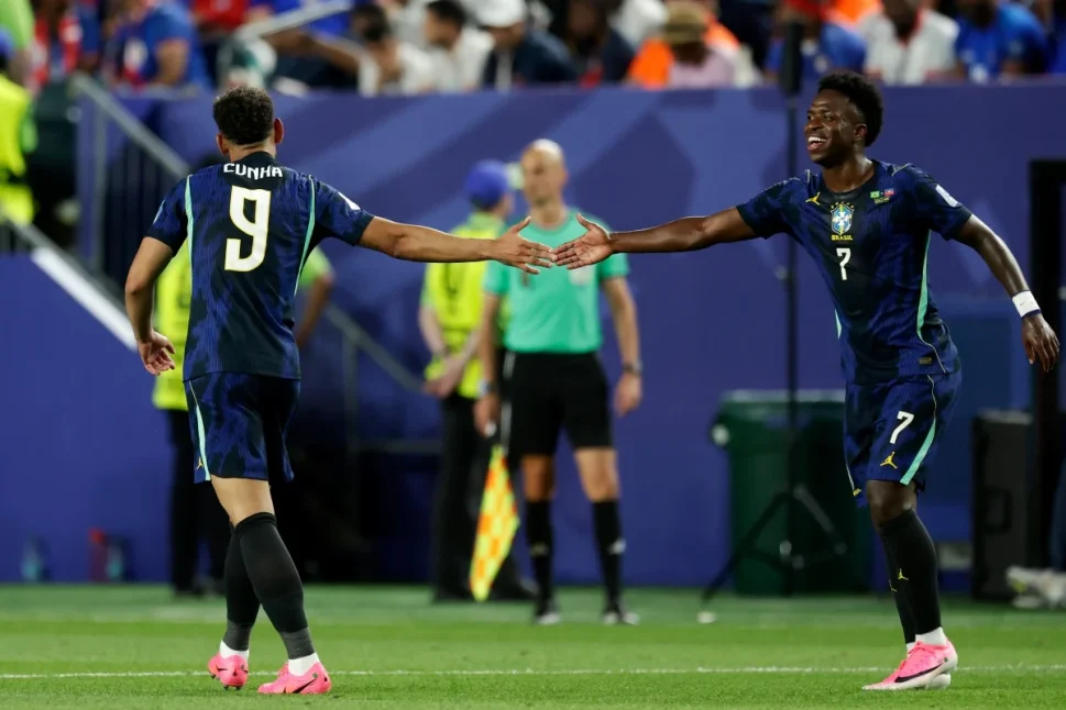 Brasil vence Haiti por 3 x 0 e assume liderança do Grupo C da Copa