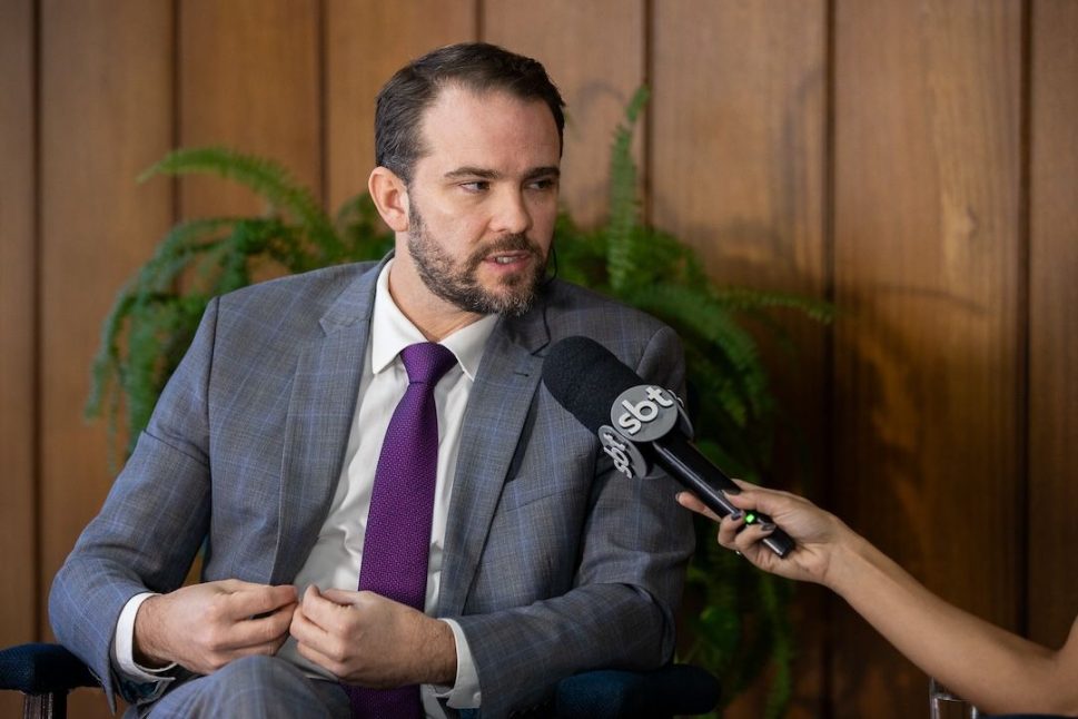Ministro da Fazenda diz que adiar reforma tributária seria ‘grave problema’