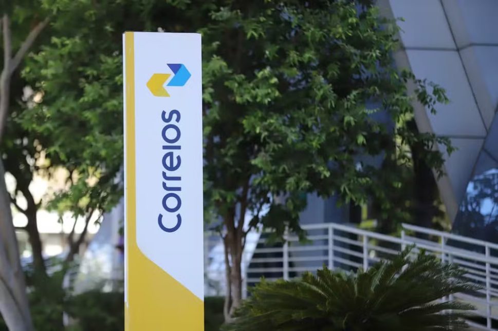 Trabalhadores dos Correios encerram greve em todo o país, após 15 dias de paralisação