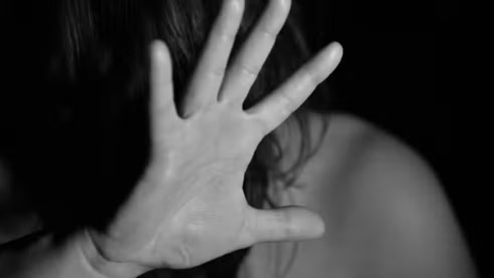 Mais da metade das brasileiras que já se relacionaram com homens afirmam ter sofrido violência, diz pesquisa