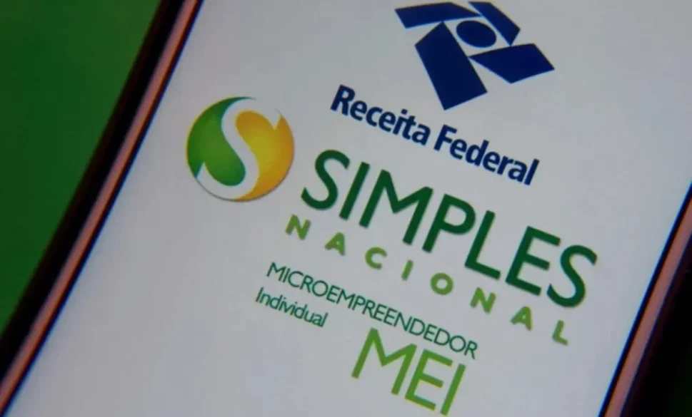 Simples Nacional muda em 2027 e empresas terão de escolher como recolher novos impostos