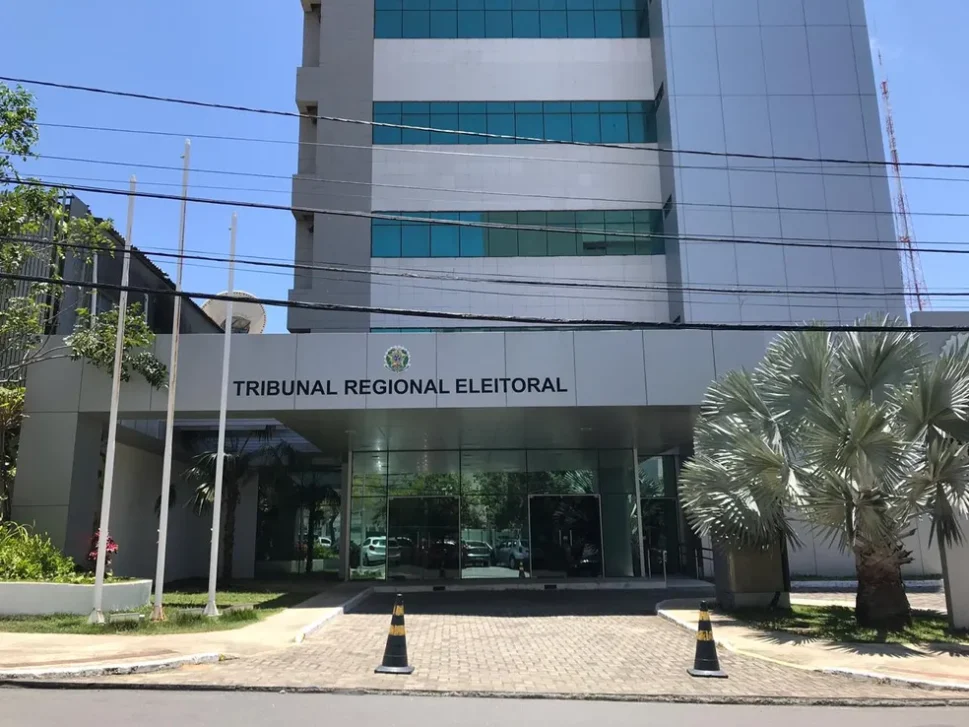 TRE-AL manda suspender impulsionamento pago e determina remoção de conteúdo