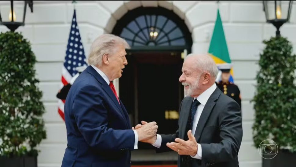 Após ligação entre Lula e Trump, Brasil e EUA marcam nova reunião na segunda para negociar tarifaço
