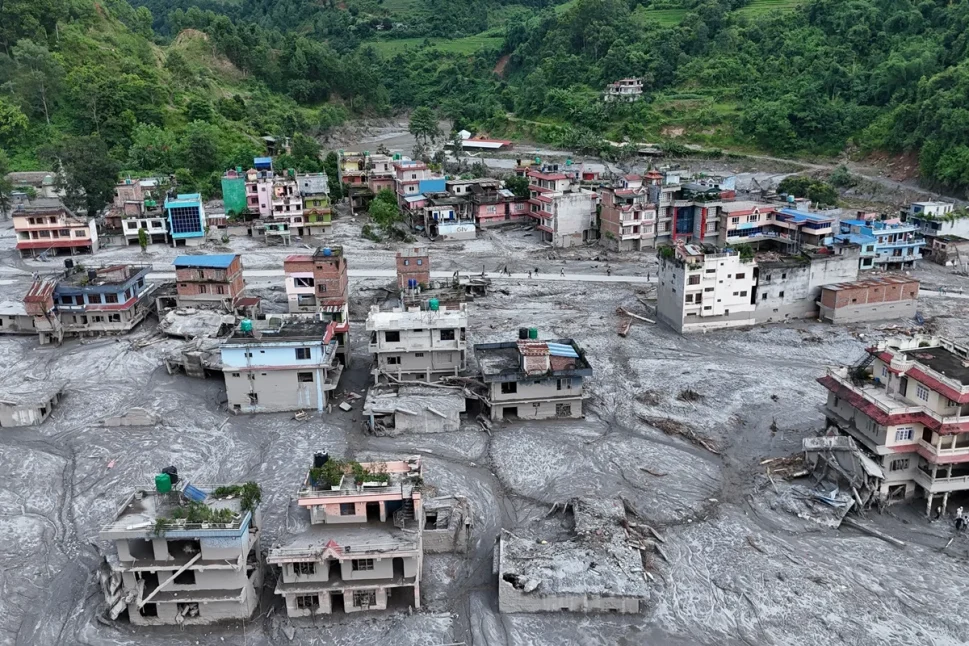 Nepal: buscas entram no quarto dia com 3 mil desaparecidos e 804 mortos