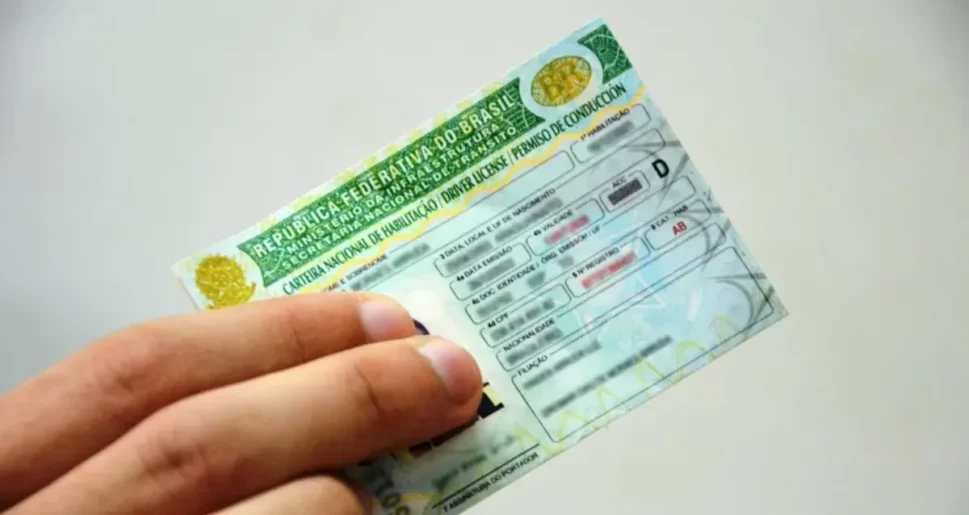 Contran prorroga novamente validade da CNH; veja novos prazos