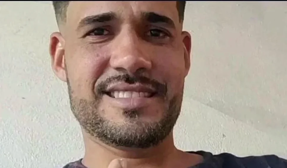 Motociclista, que transportava frango, foi assassinado na AL 101 Sul, em Penedo