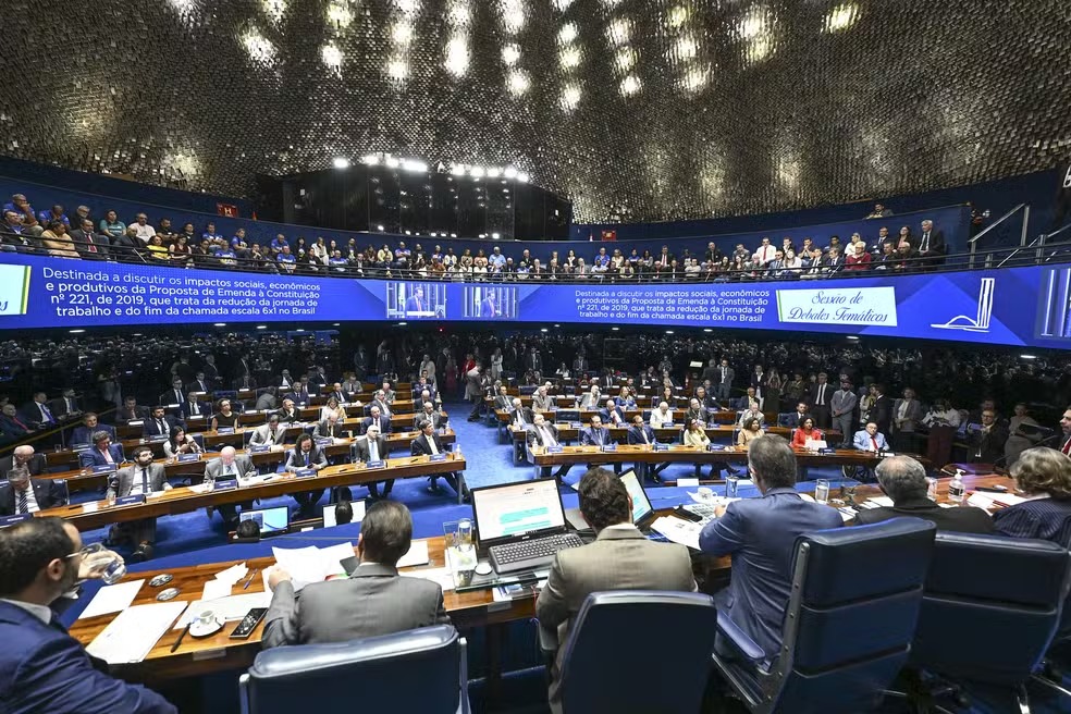 Fim da escala 6×1: Senado inicia nova etapa de discussão da PEC