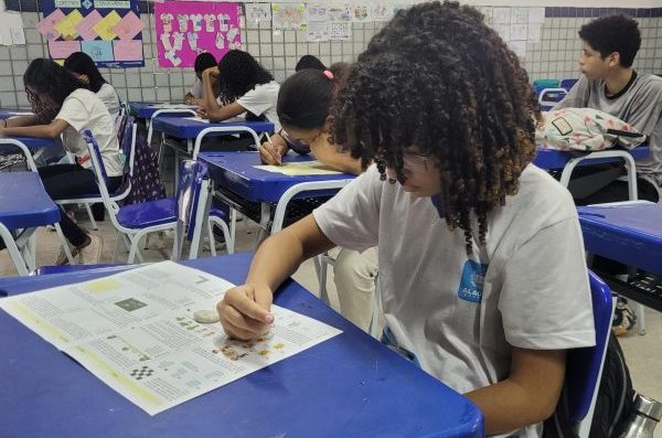 Cerca de 15 mil estudantes alagoanos participam da segunda fase da OBMEP neste sábado (17)