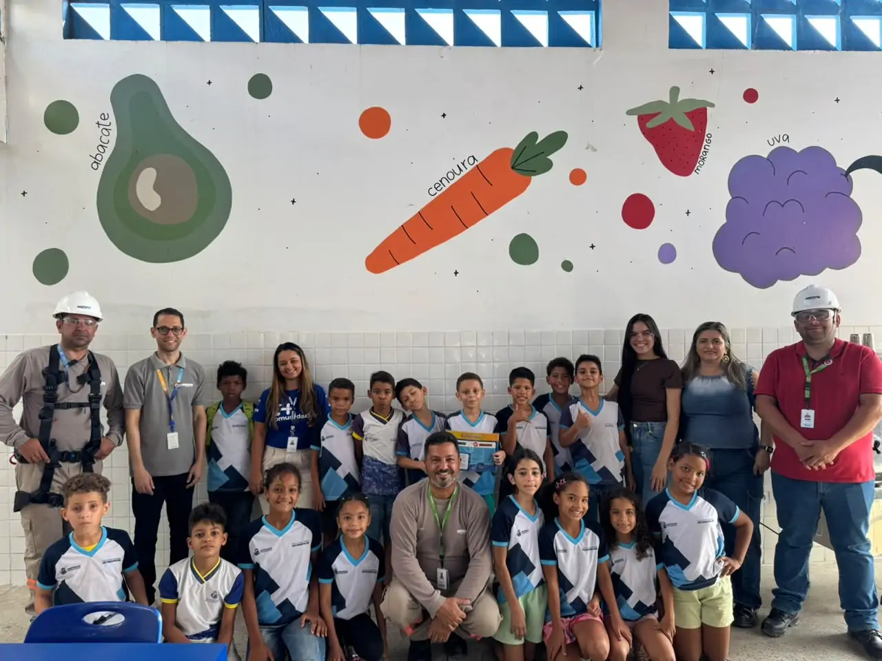 Pequenos super-heróis se preparam para levar criatividade e sustentabilidade aos muros de subestação da Equatorial em Arapiraca